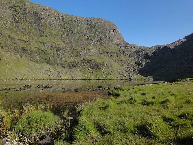 Cnoc na gCáinte and Cnoc Breasail Walk