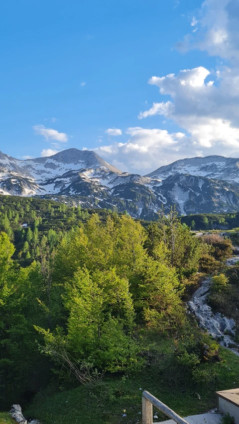 Dom na Komni to Bovac