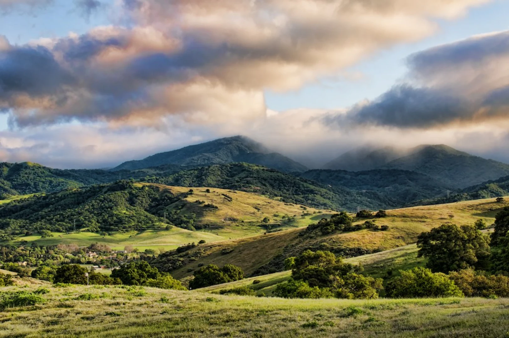 An image depicting the trail Bernal Hill, Mine and Norred Loop Trail and its surrounding area.