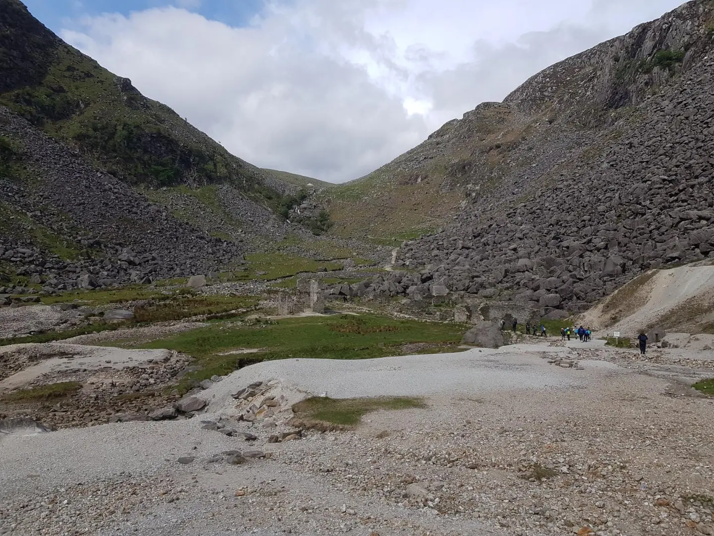 An image depicting the trail Glendalough - The Miners Road Walk (Purple Route) and its surrounding area.