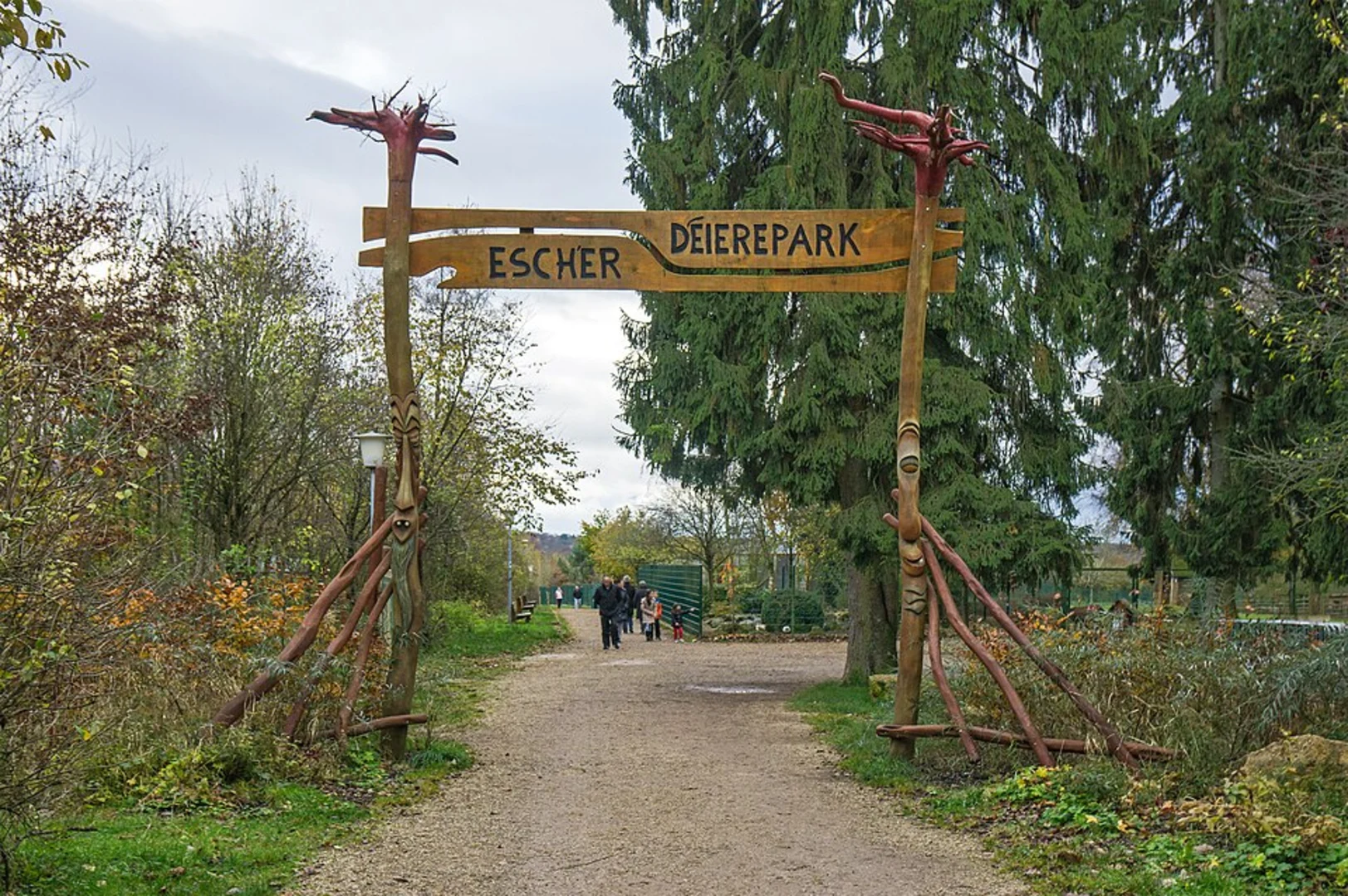 An image depicting the trail Kammerwald Loop - Obersgegen and its surrounding area.