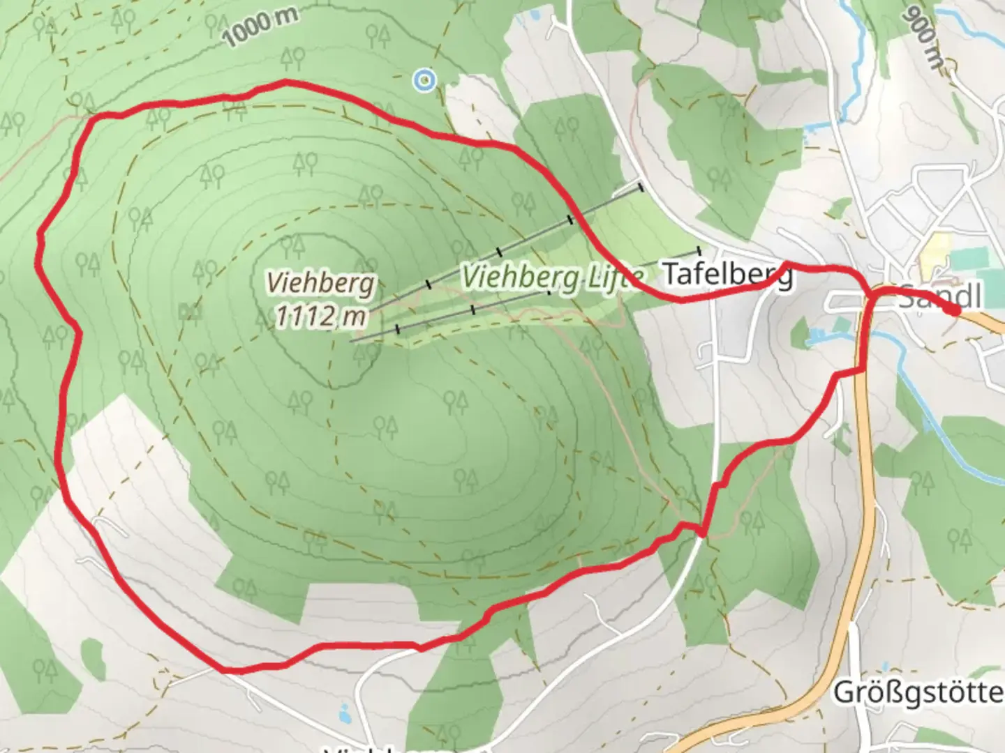 An image depicting the trail Around Viehberg Mountain and its surrounding area.