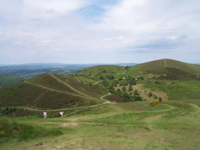 Table Hill and North Hill via N Way