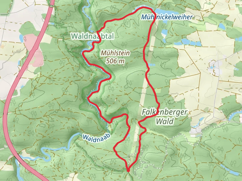 Falkenberger Wald Loop via Muhlnickel Weiher and Tischstein