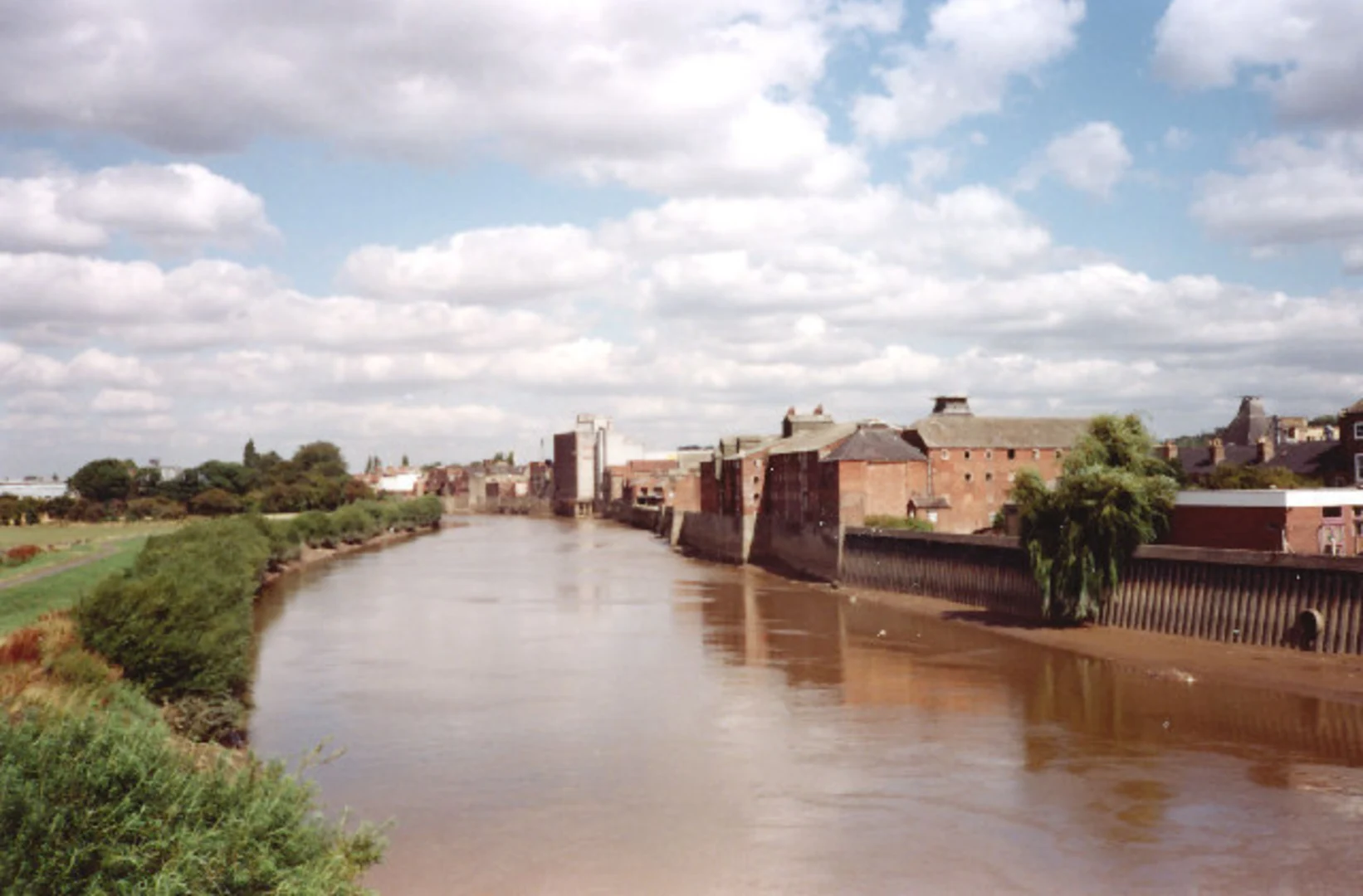 An image depicting the trail Gainsborough Loop and its surrounding area.
