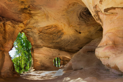 Sandstone Caves Track