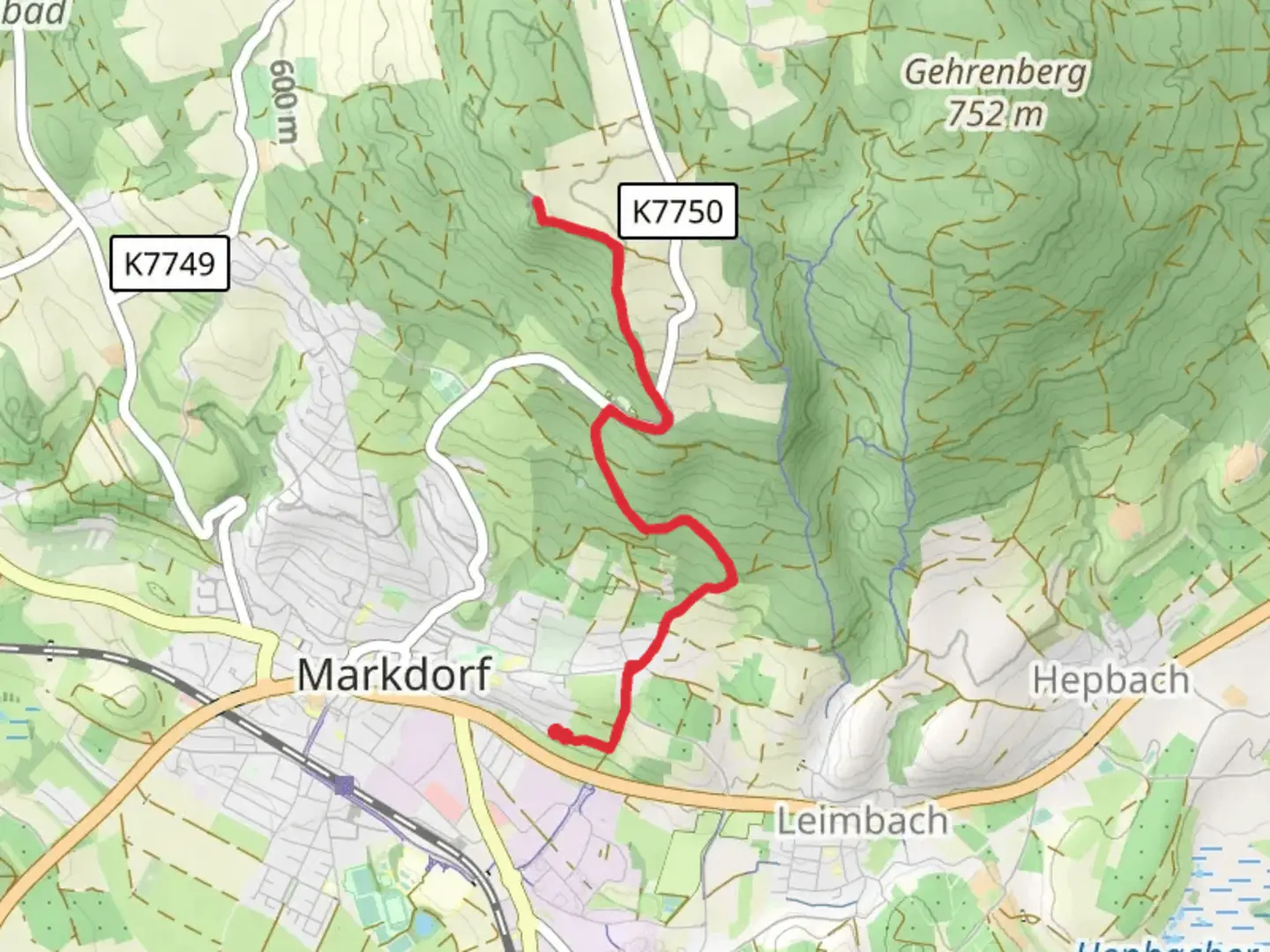 An image depicting the trail Erdrutsch via Vogelsangweg and its surrounding area.