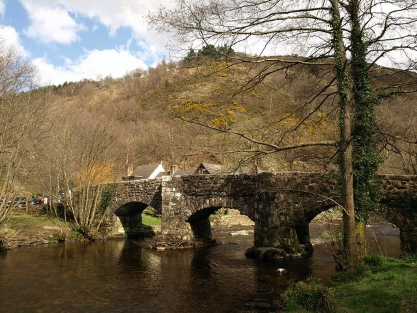 An image depicting the trail River Teign and Hunter's Path Loop and its surrounding area.