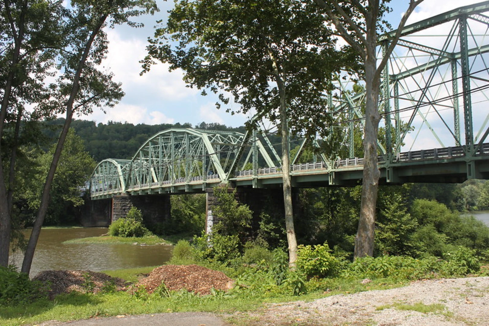 An image depicting the trail West Newton to Cedar Creek Trail and its surrounding area.