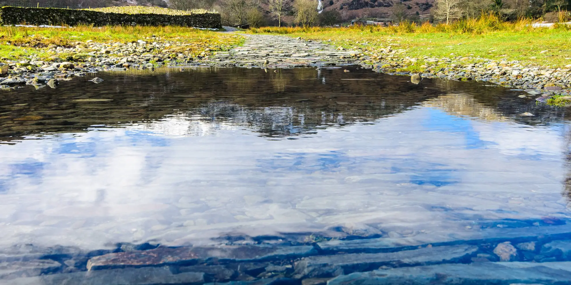 An image depicting the trail Easedale Tarn, Codale Tarn and Tarn Crag from Grasmere and its surrounding area.