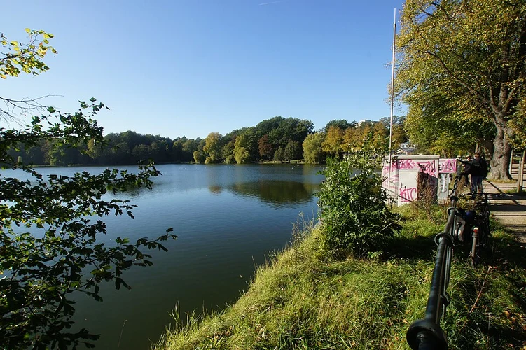 Neuwiedenthal to Harburg Walk via Außenmühlenteich