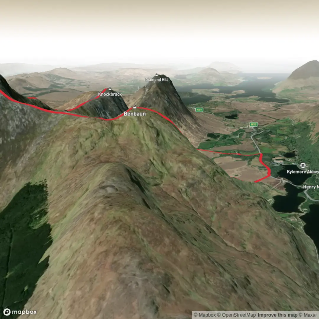 An image depicting the trail Kylemore_Horseshoe_1 and its surrounding area.