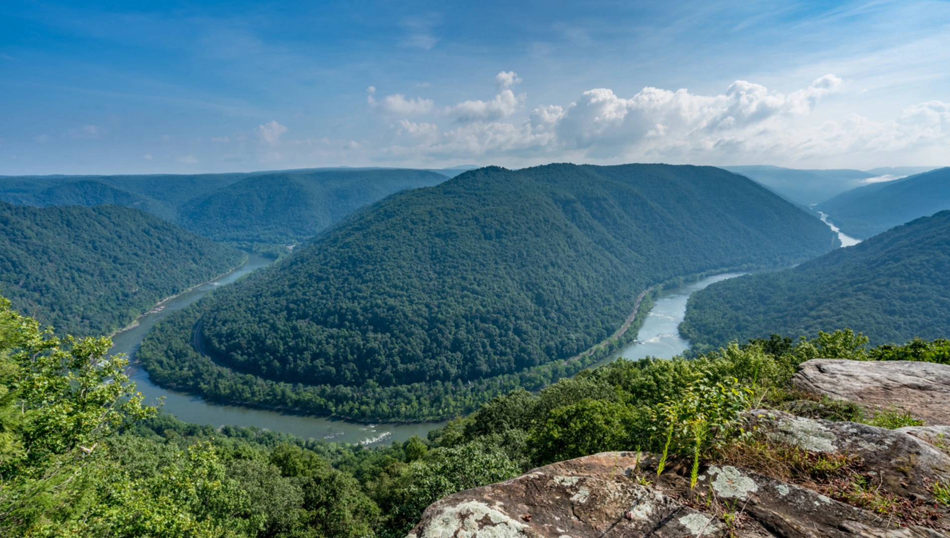 An image depicting the trail Terry Top Trail and its surrounding area.