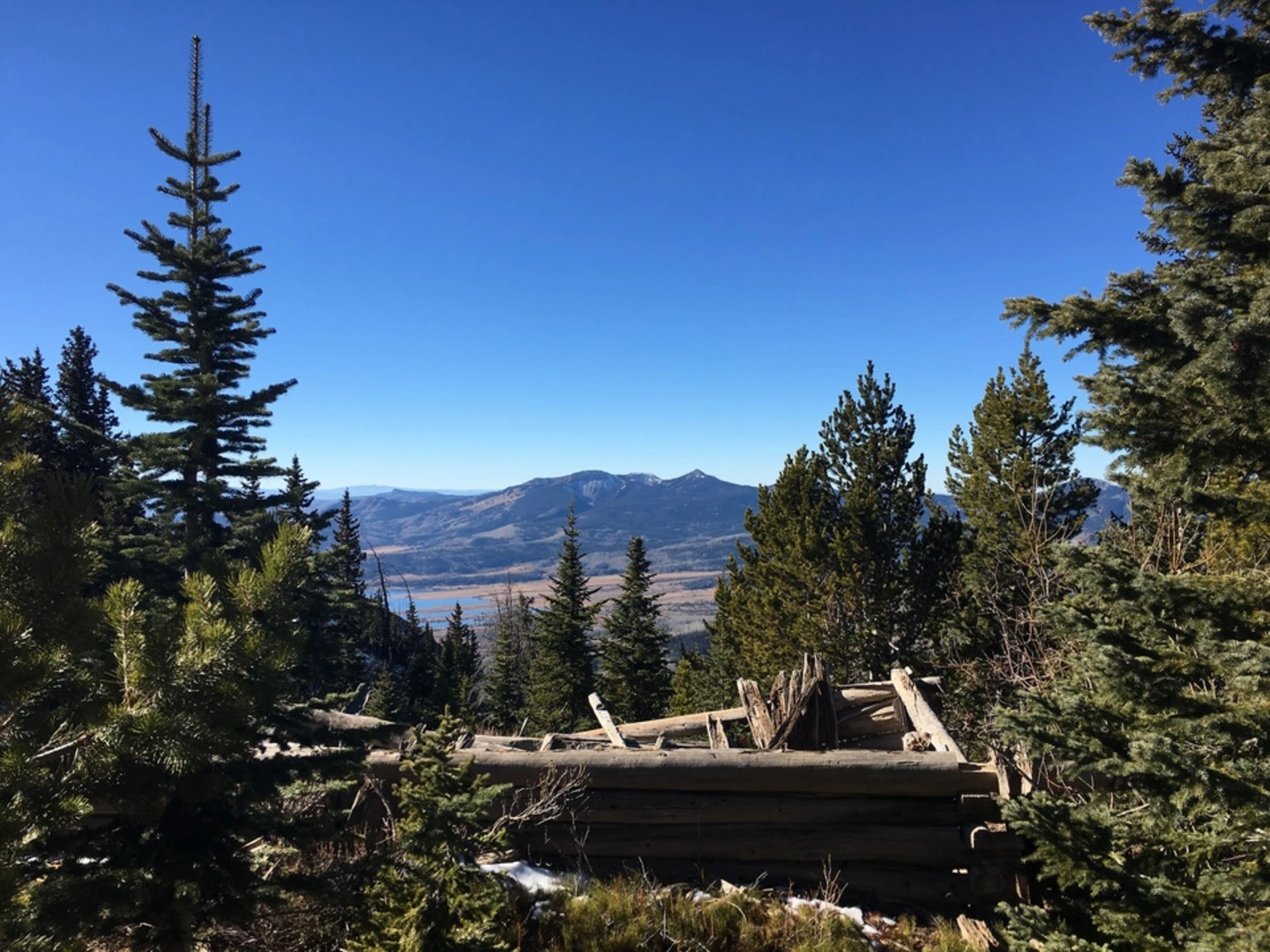 An image depicting the trail Hahns Peak Lake Trail and its surrounding area.