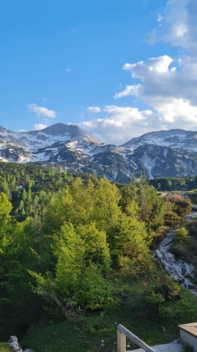 Dom na Komni to Bovac
