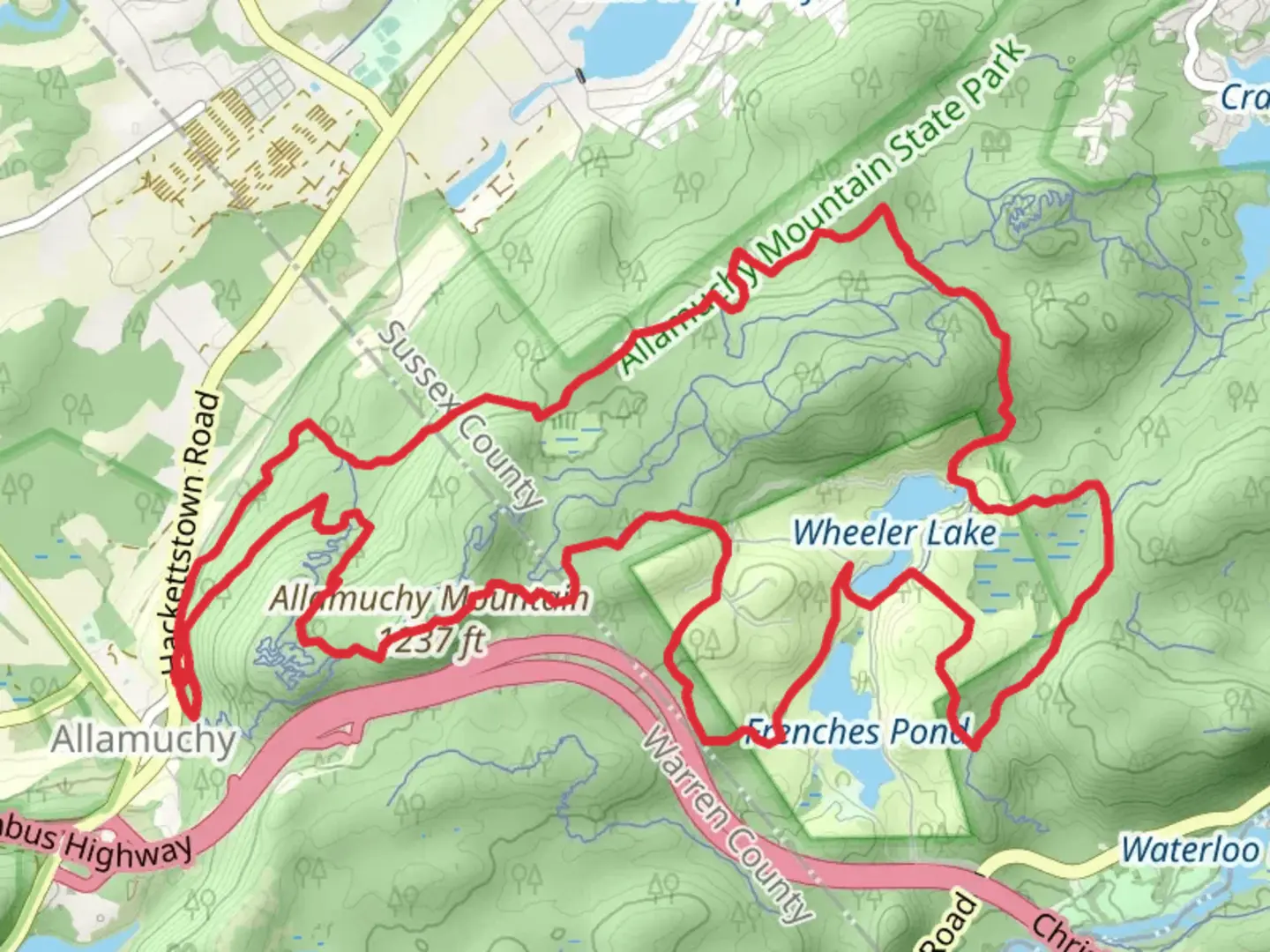 An image depicting the trail White Trail, Cardiac Trail and Switchback Loop Trail and its surrounding area.