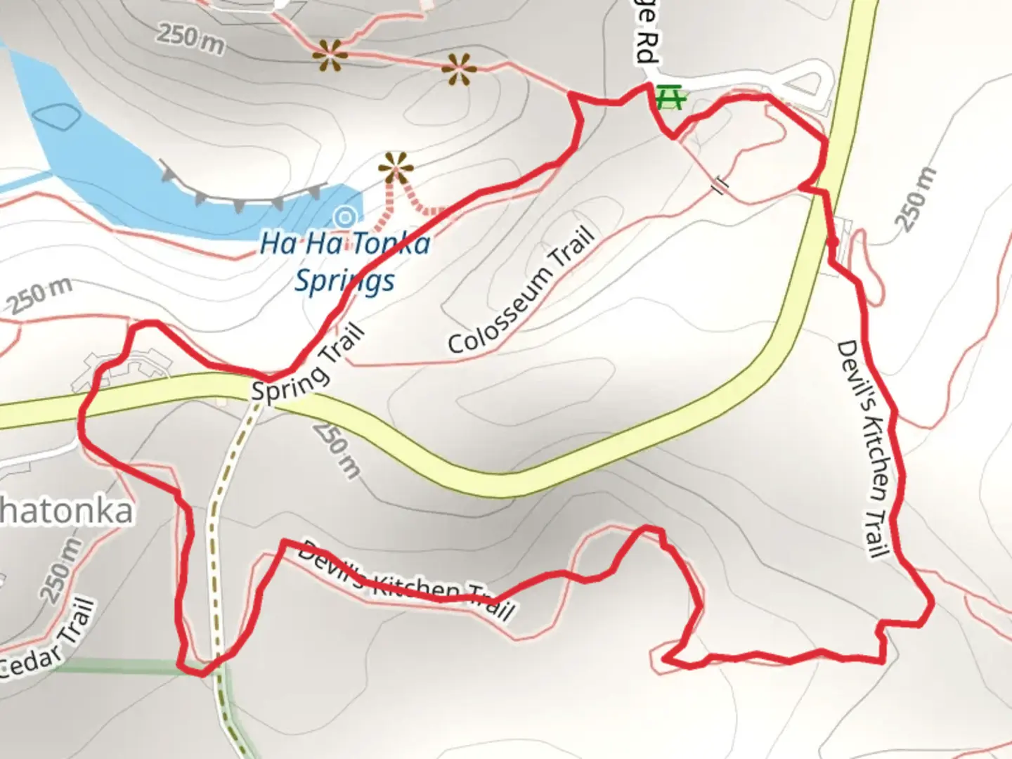 An image depicting the trail Devil's Kitchen Loop Trail and its surrounding area.