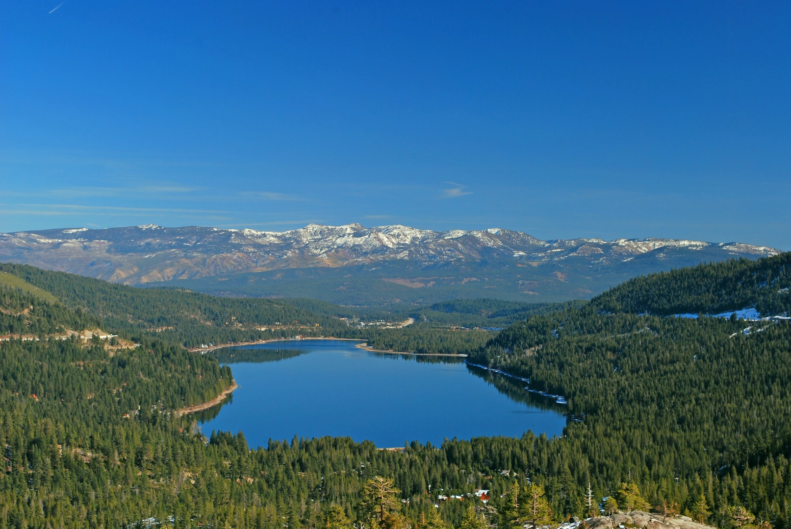 An image depicting the trail Loop around Splitrock Campground and its surrounding area.