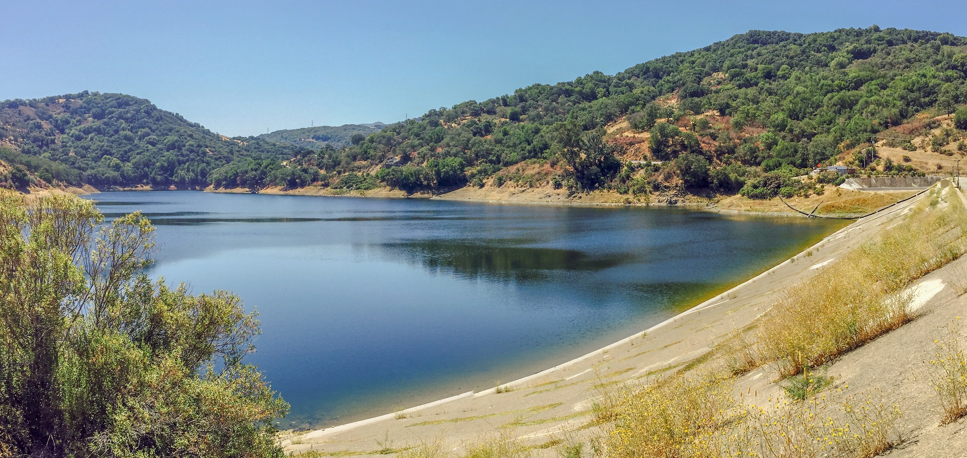 An image depicting the trail Mine Hill and Guadalupe Reservoir via McAbee Creek and its surrounding area.