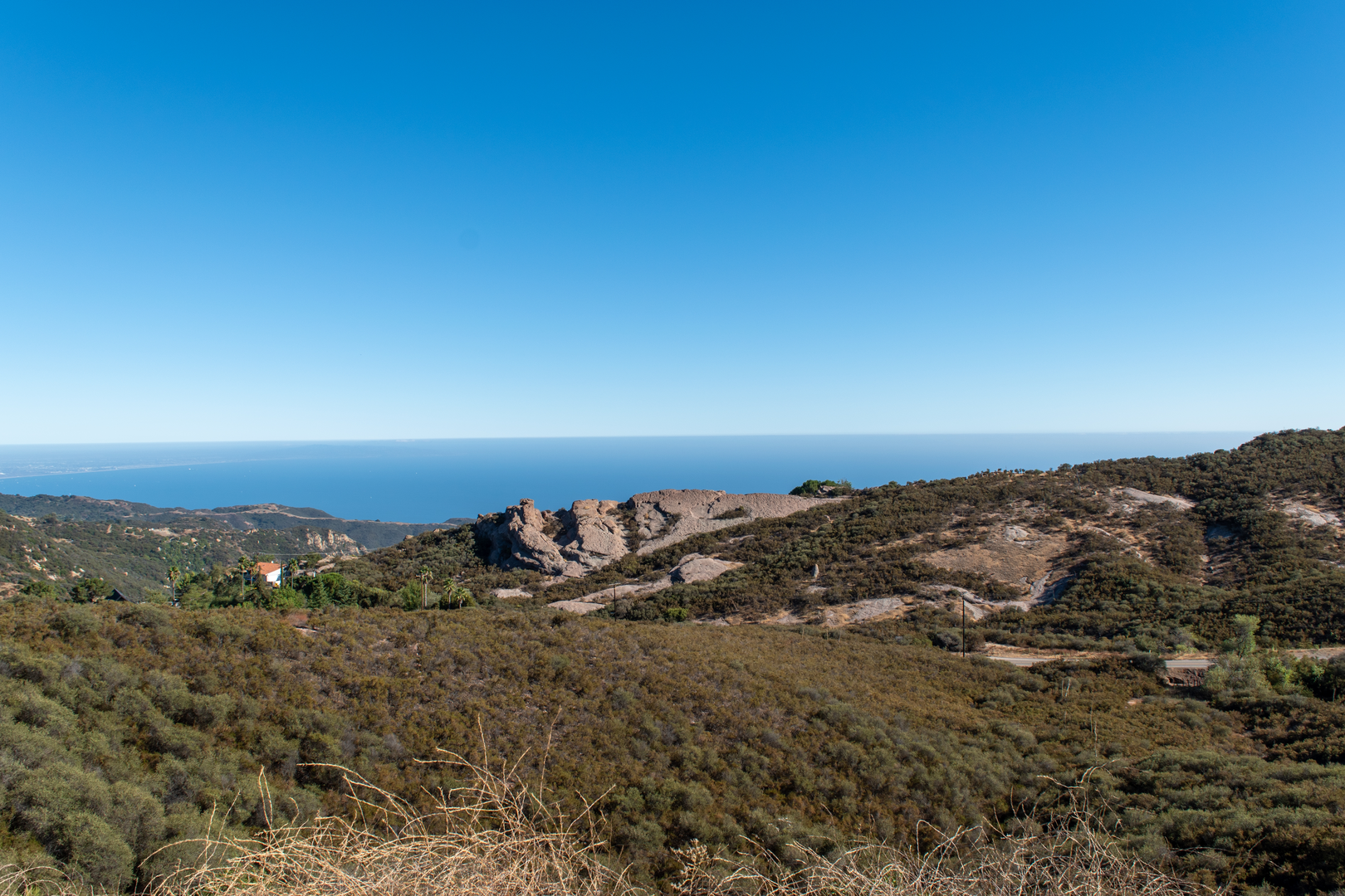 An image depicting the trail Santa Maria Road, Mulholland Drive and Backbone Trail Loop and its surrounding area.