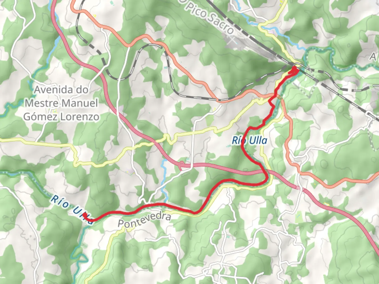An image depicting the trail PR G 36 Sendeiro de San Xoán da Cova and its surrounding area.