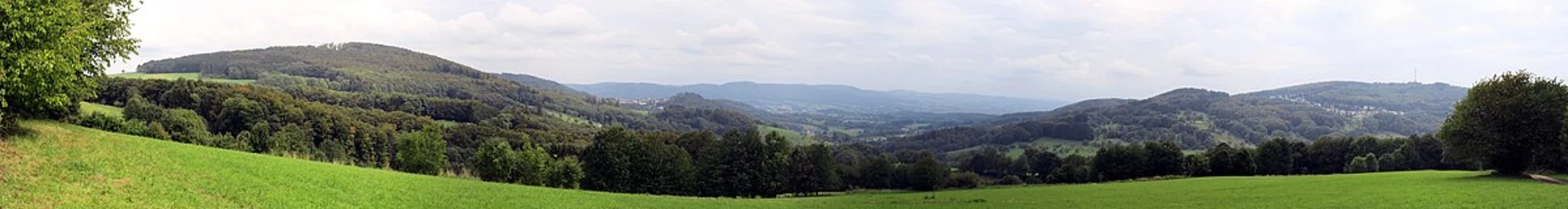 An image depicting the trail Schöne Aussicht, Lager Berg and Riesenbecker Berg Loop and its surrounding area.
