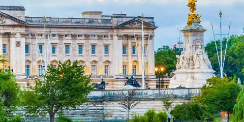 Green Park to Trafalgar Square