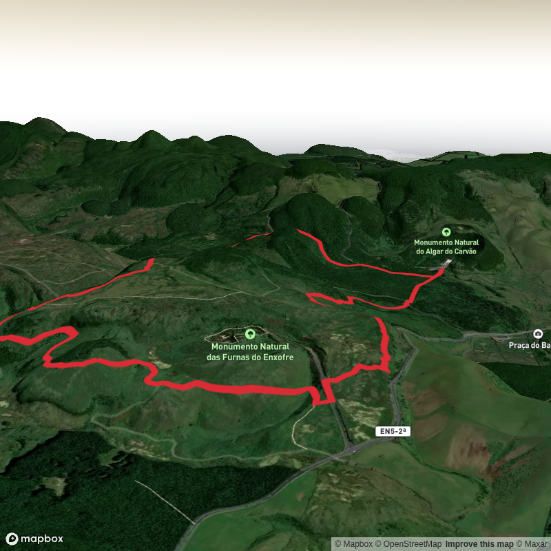 Algar do Carvão and Furnas do Enxofre Loop