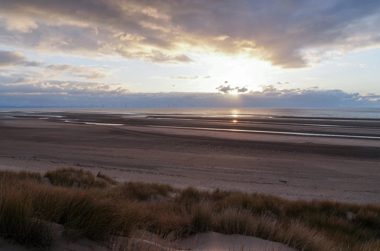 Formby Loop via Mad Wharf