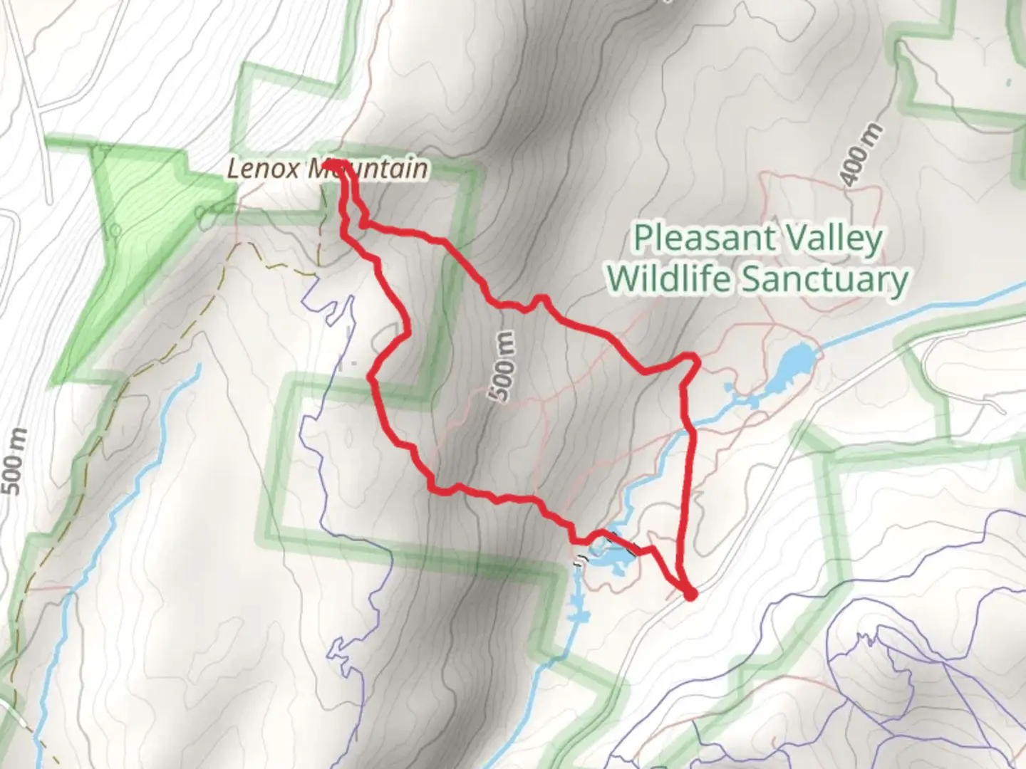 An image depicting the trail Trail of the Ledges and Overbrook Trail Loop via Pike's Pond and its surrounding area.