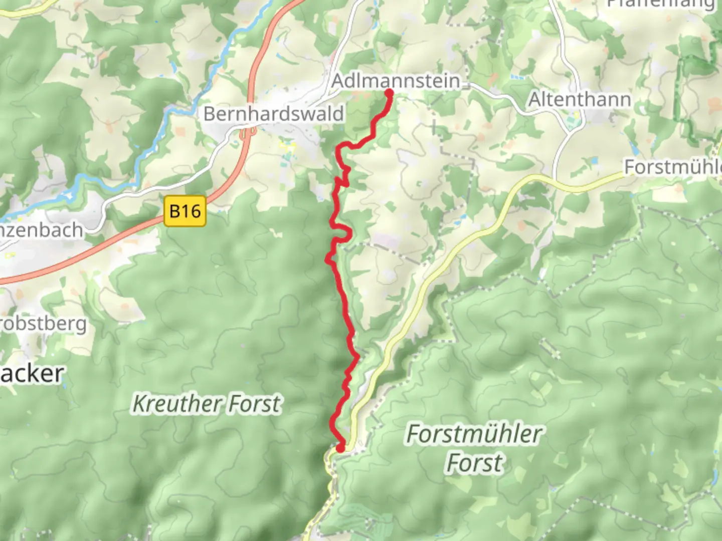 An image depicting the trail Adlmannstein to Unterlichtenwald and its surrounding area.