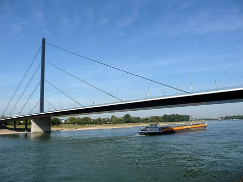 Rhein River Short Walk