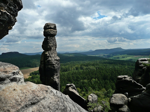 Schoene Aussicht, Bundesfels and Pfaffenstein via Oberer Rundweg