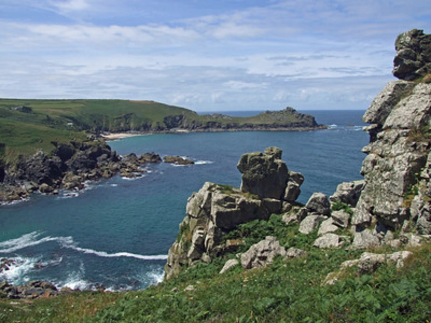 An image depicting the trail Carnelloe Cliff, Trewey Cliff and Old Mill House Loop and its surrounding area.