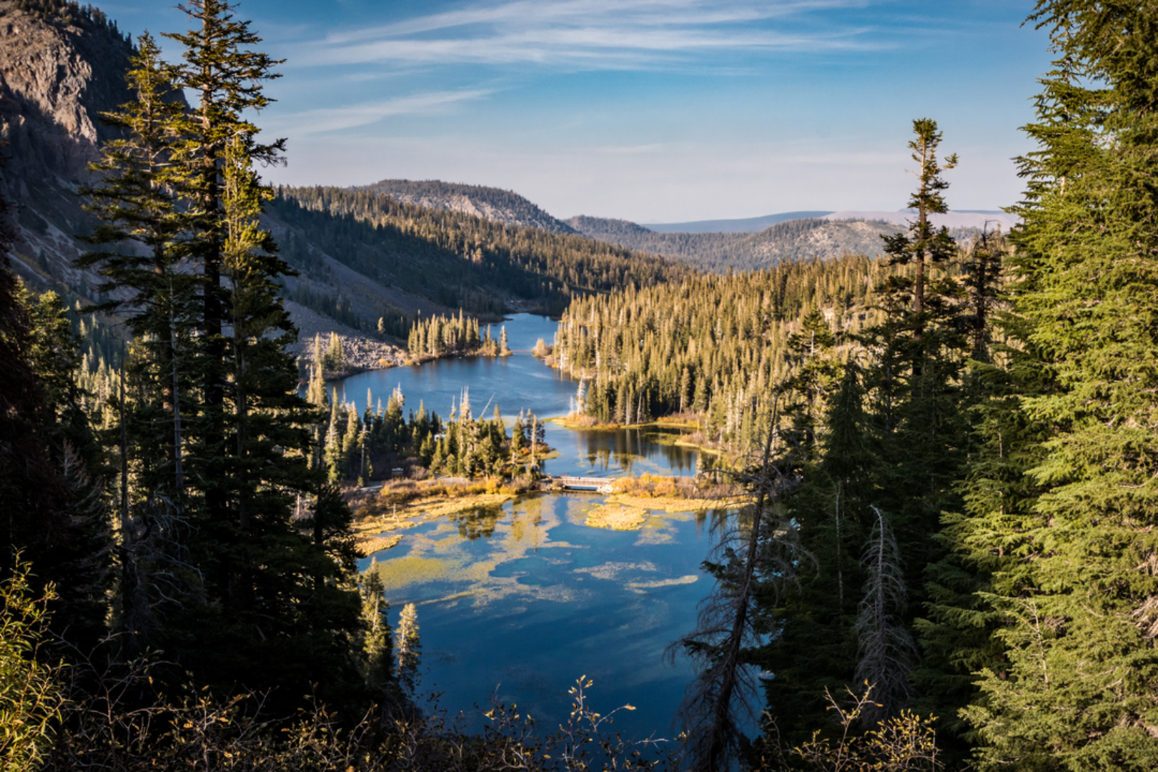 An image depicting the trail Twin Lakes Trail and its surrounding area.