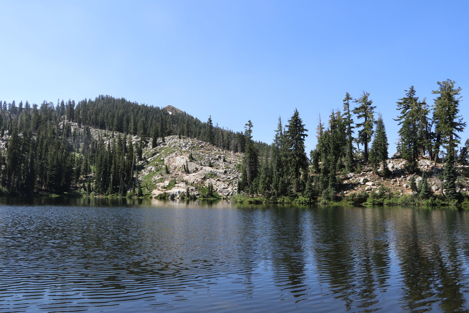 An image depicting the trail Five Lakes Trail Out and Back and its surrounding area.