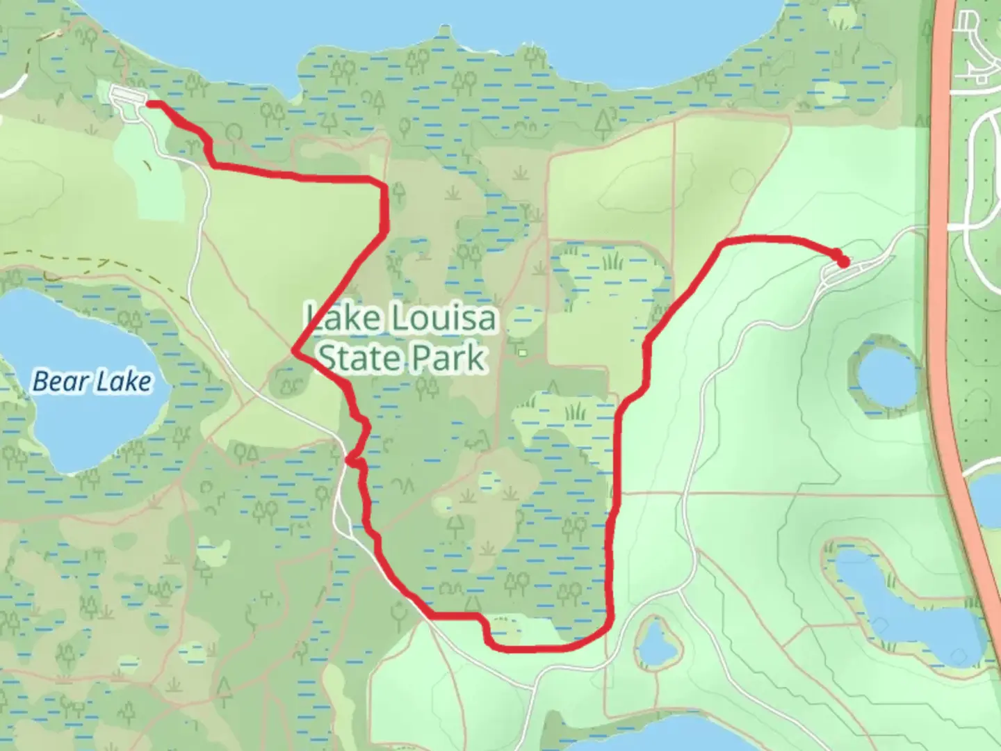 An image depicting the trail Lake Louisa South Shore Walk and its surrounding area.