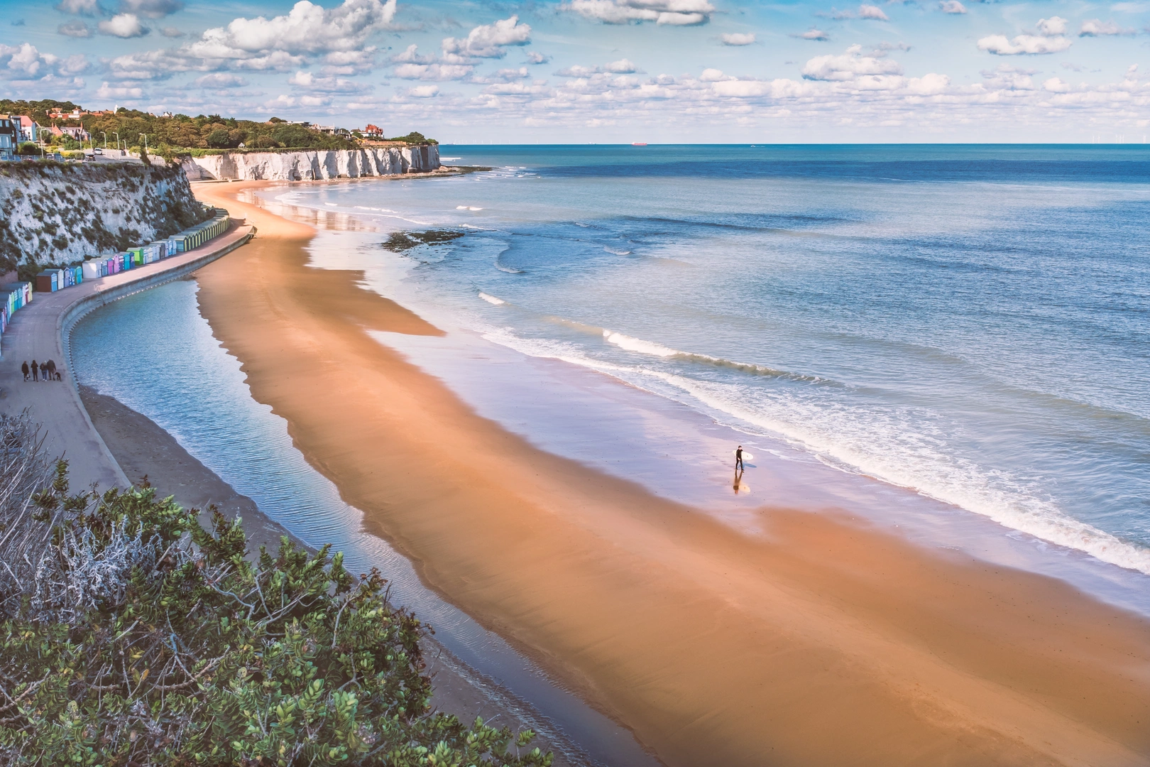 An image depicting the trail Viking Coastal Trail and its surrounding area.