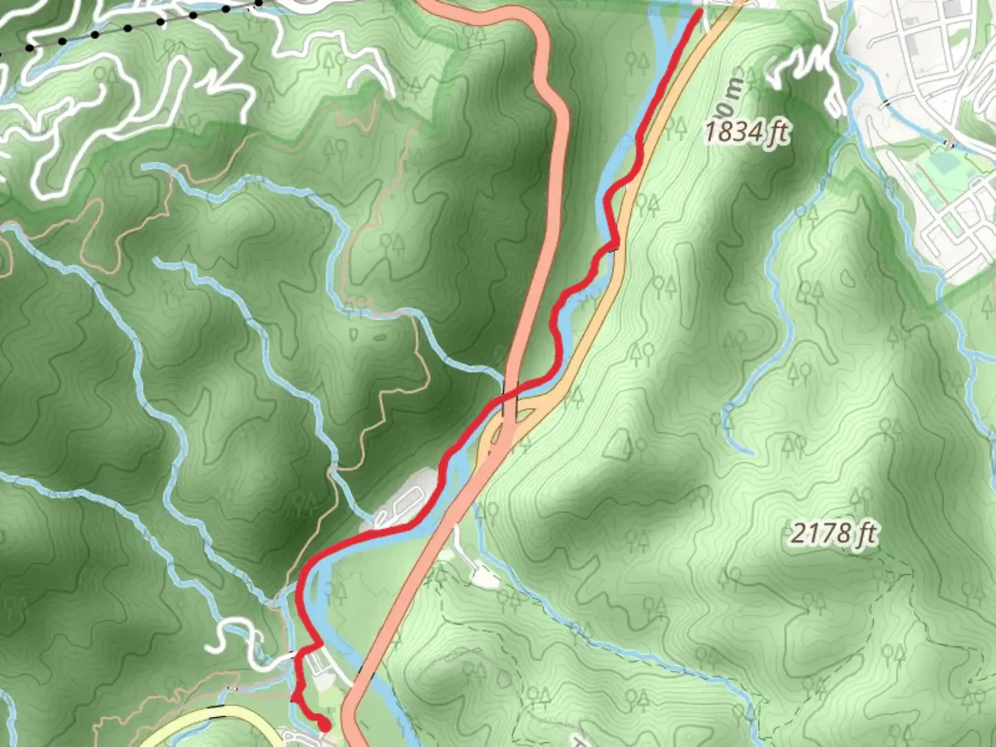An image depicting the trail Fighting Creek Nature Trail and Gatlinburg Trail and its surrounding area.