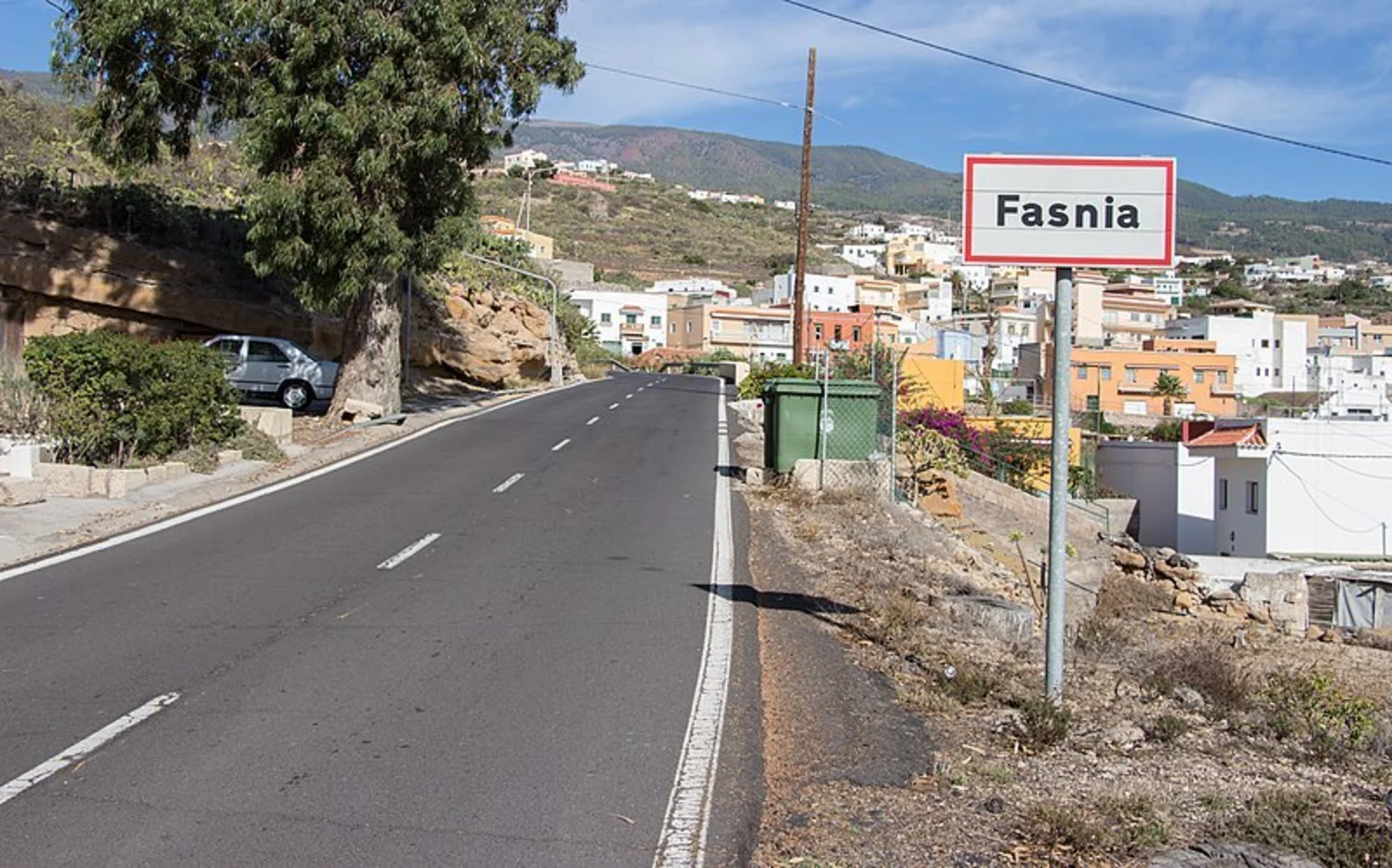 An image depicting the trail El Escobonal Royal Pathway - Fasnia SL TF 263 and its surrounding area.