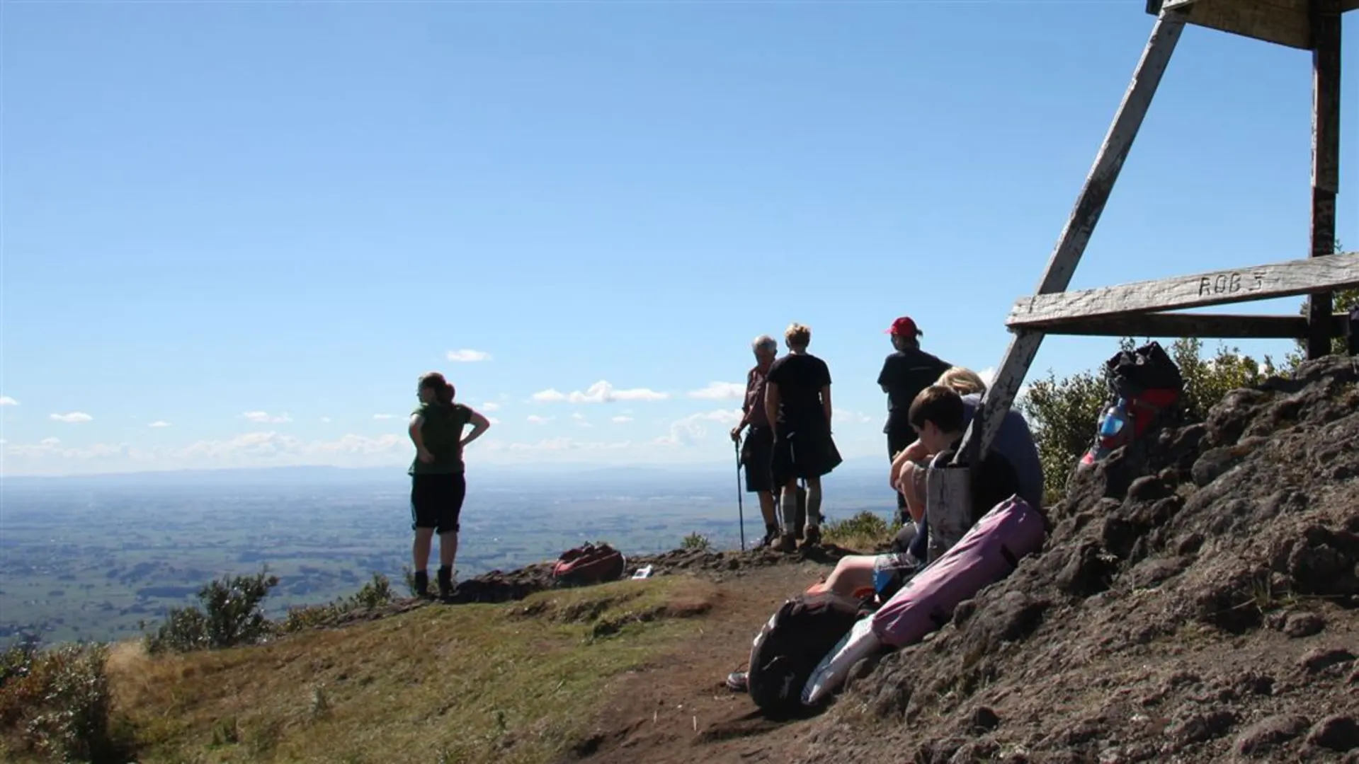 An image depicting the trail Tirohanga Track and its surrounding area.