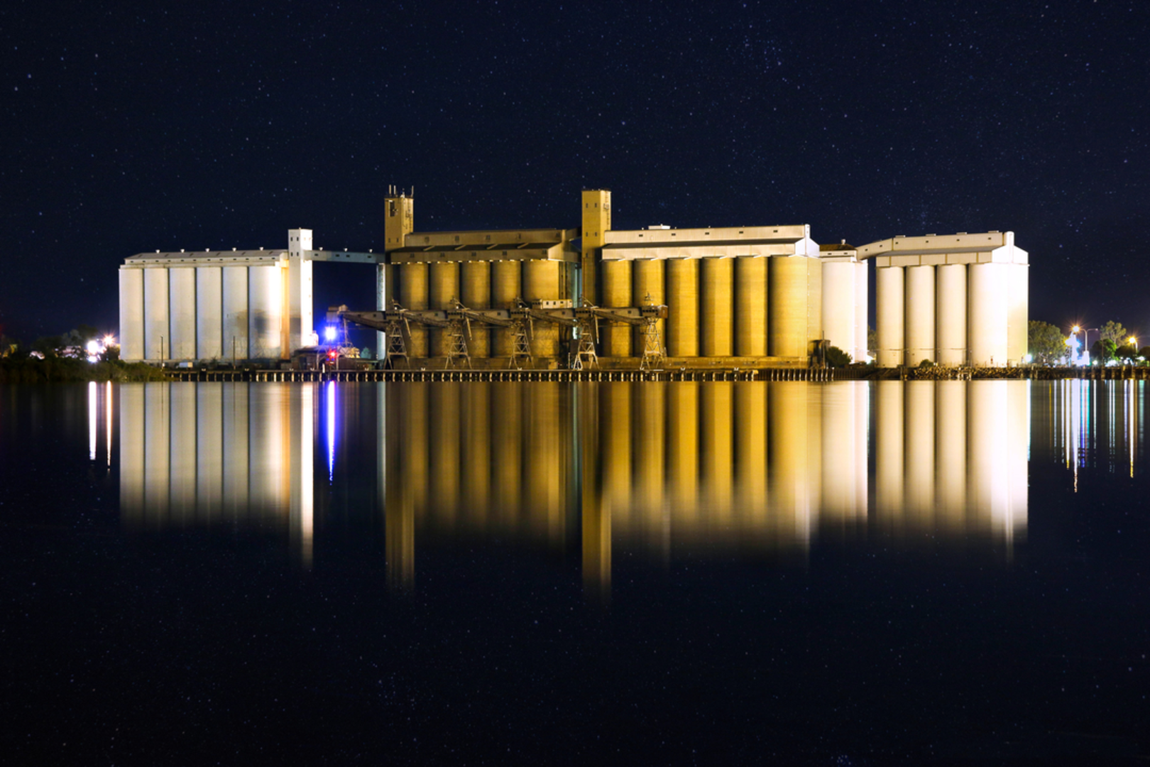 An image depicting the trail Port Pirie Heritage Walk and its surrounding area.