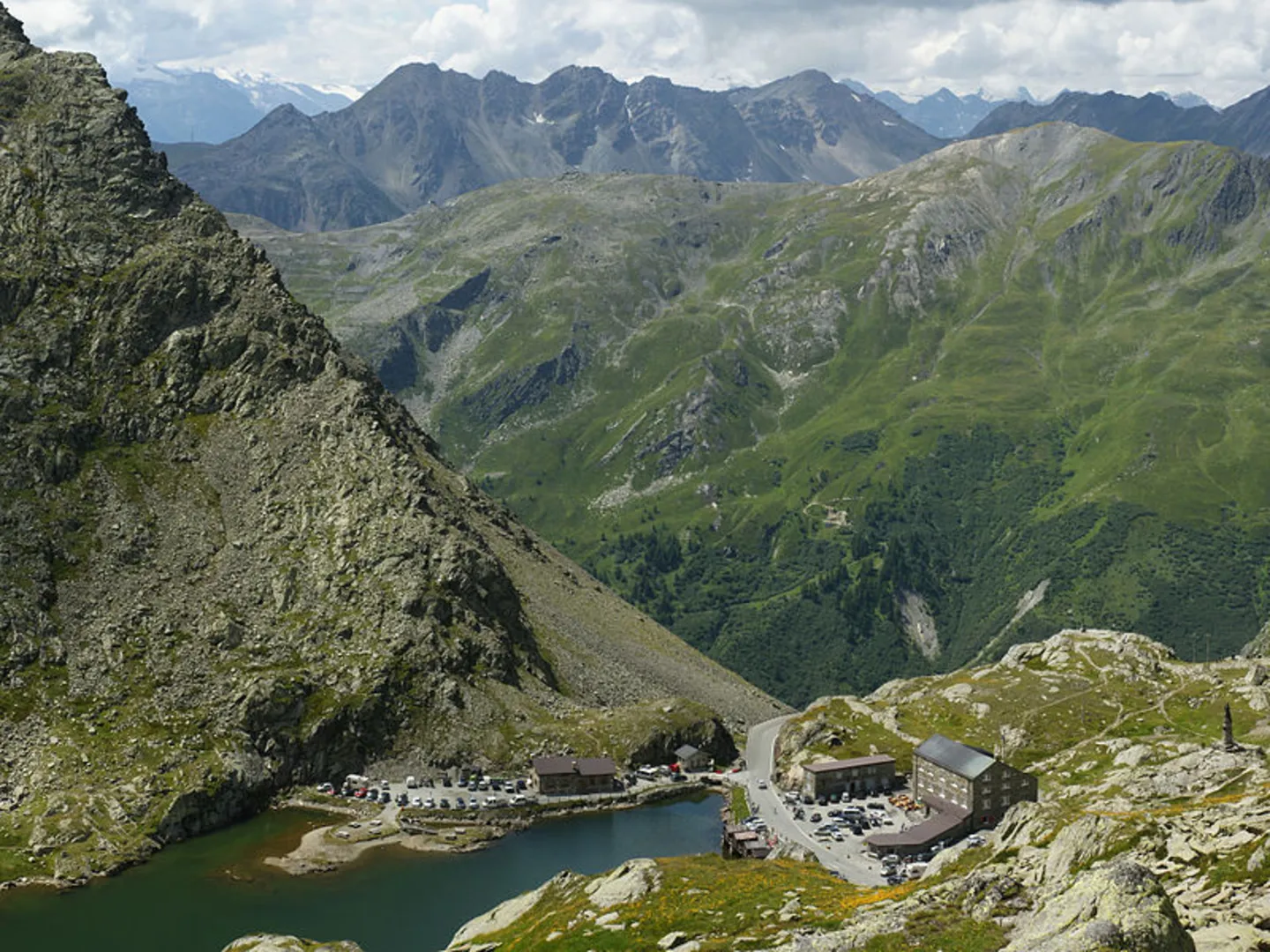 An image depicting the trail Val Ferret Trail and its surrounding area.