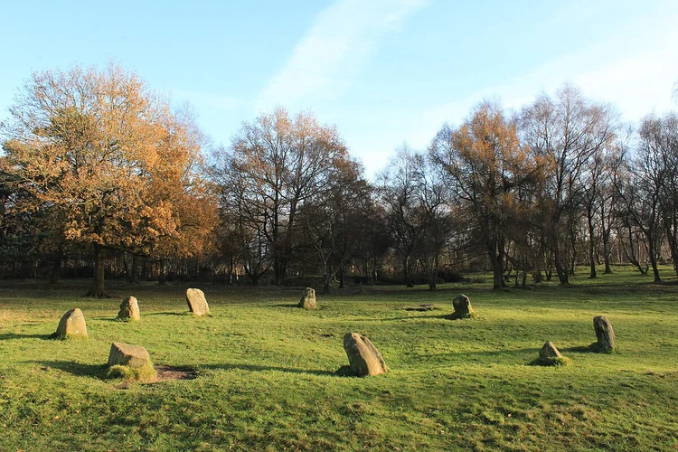 Eagle Tor, Nine Stones Close, Hermit Cave and Nine Ladies Loop