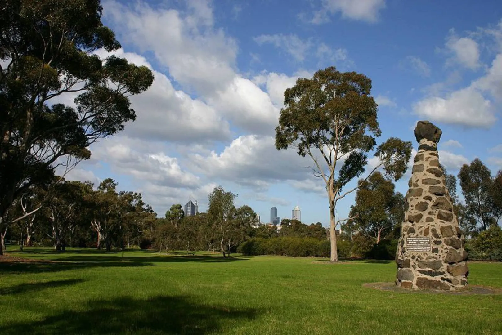 An image depicting the trail Royal Park Loop Walk - Parkville and its surrounding area.