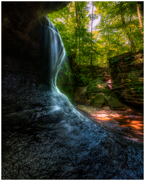 Cascade and Minnehaha Falls via Yellow Trail and White Trail