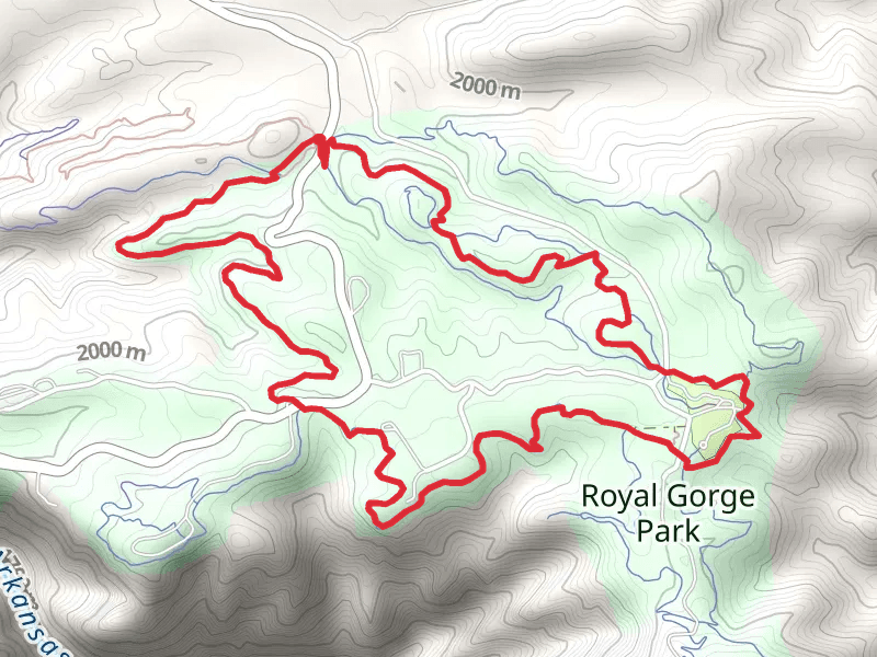 The Maze, Canyon Rim Trail and Twisted Cistern Loop