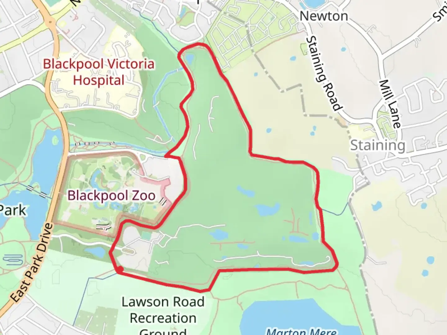 An image depicting the trail Lawson Road Recreation Ground and Heron's Reach Loop and its surrounding area.