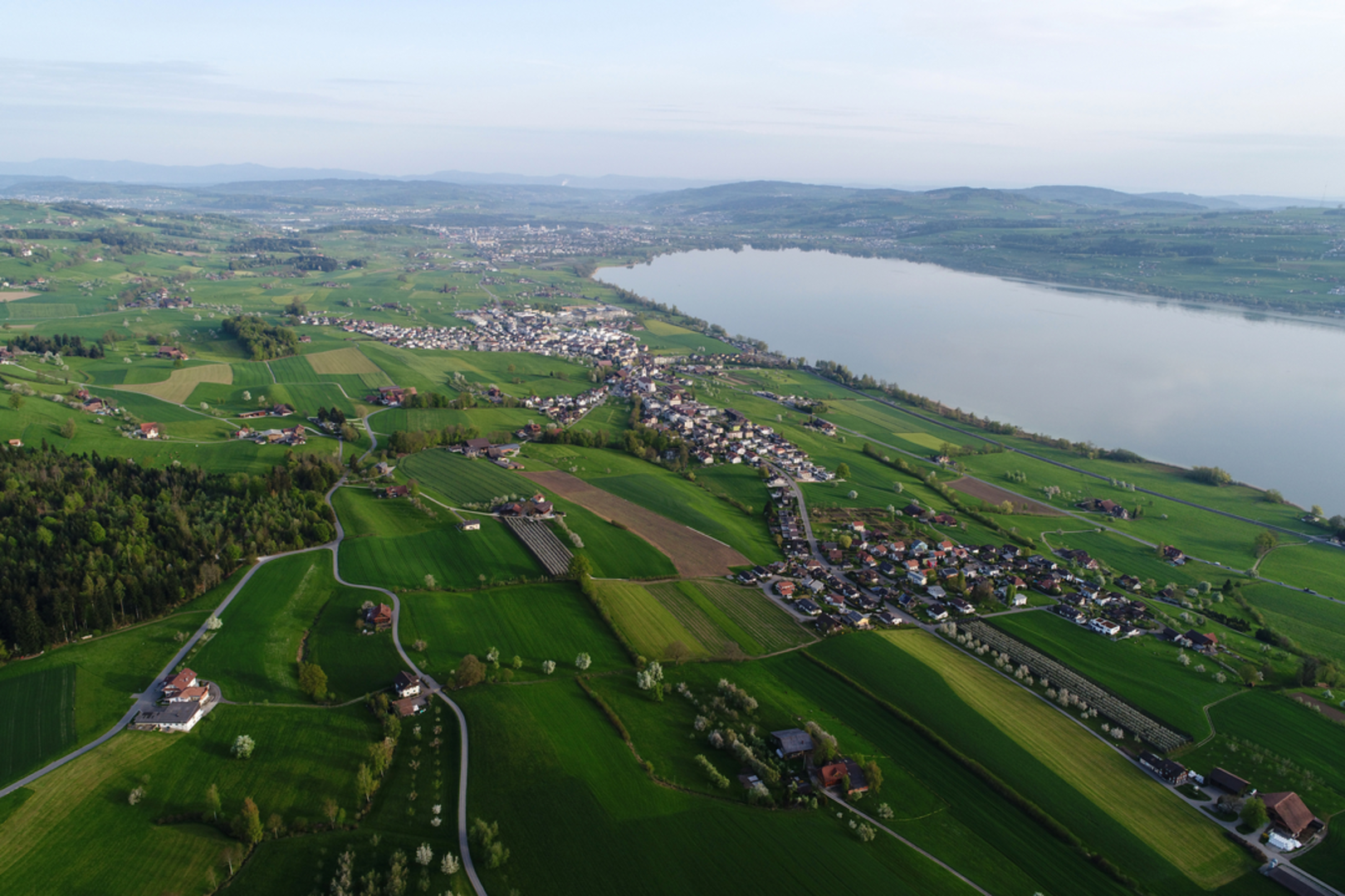 An image depicting the trail Baumerlebnispfad in der Region Sempachersee and its surrounding area.