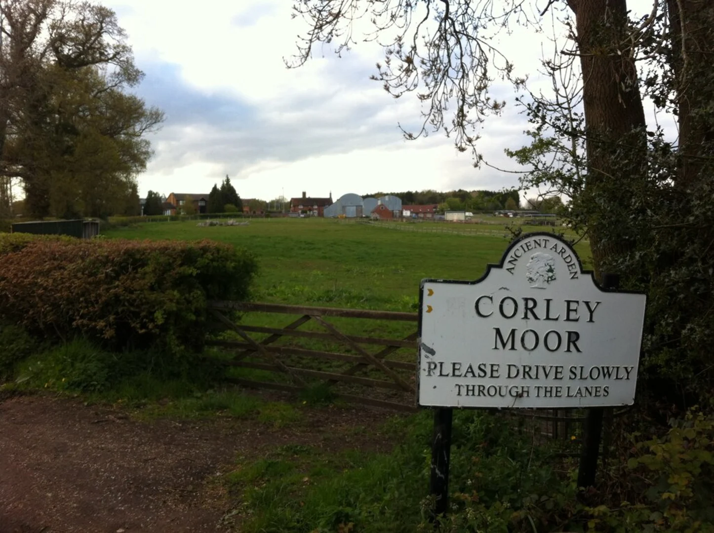 An image depicting the trail Corley Moor and Corley Country Park Loop and its surrounding area.